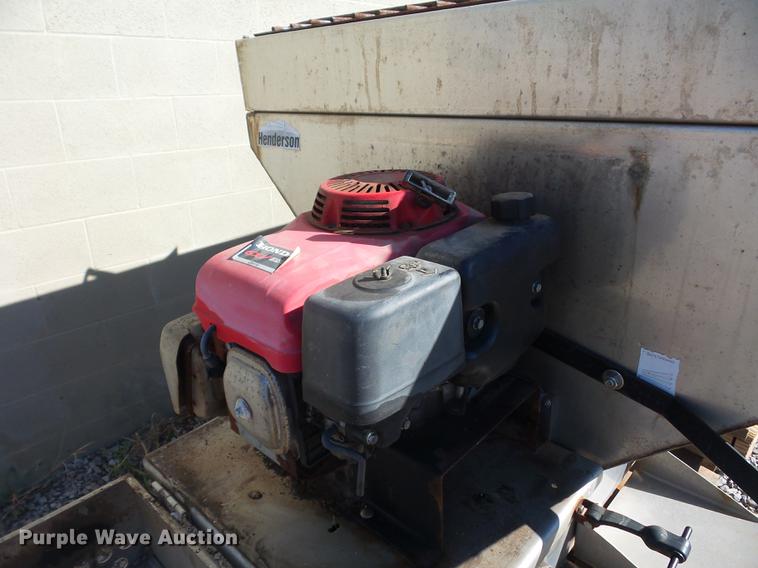 image for item DD9511 Henderson stainless steel spreader