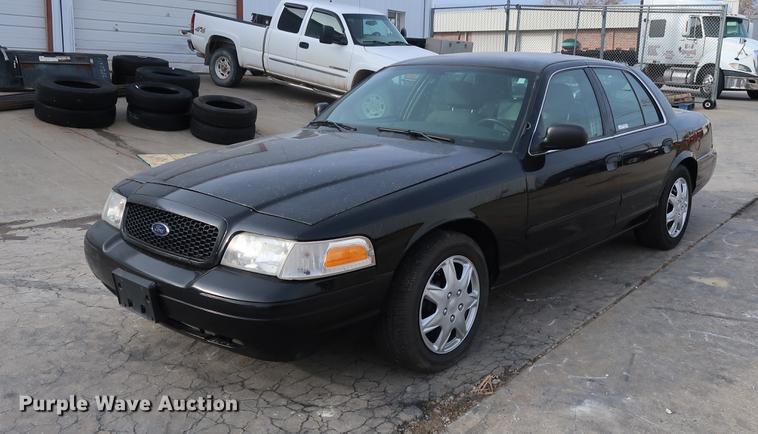 image for item DD9526 2008 Ford Crown Victoria Police Interceptor