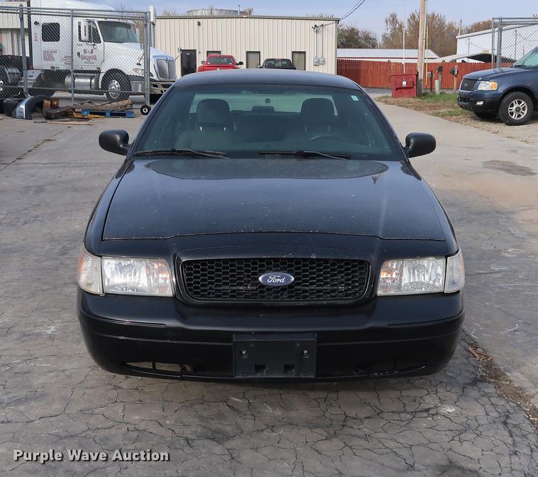 image for item DD9526 2008 Ford Crown Victoria Police Interceptor