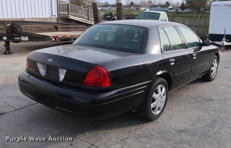 image for item DD9526 2008 Ford Crown Victoria Police Interceptor