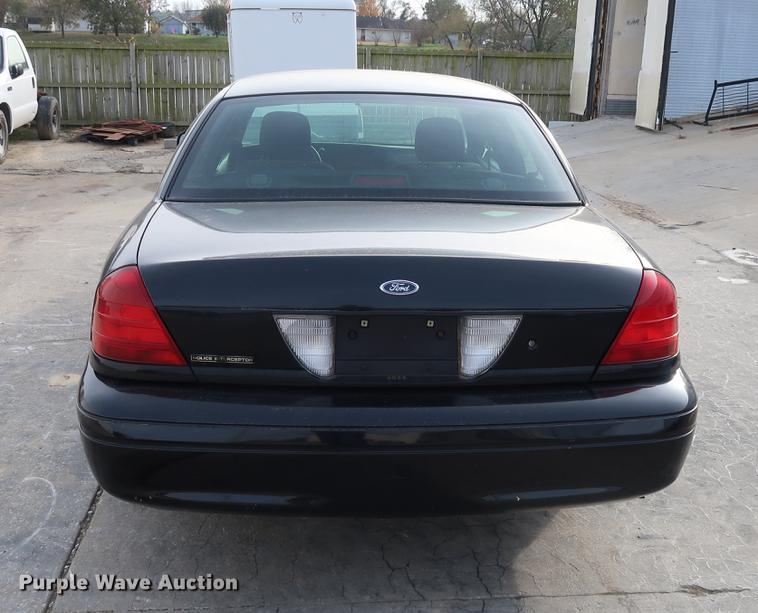 image for item DD9526 2008 Ford Crown Victoria Police Interceptor