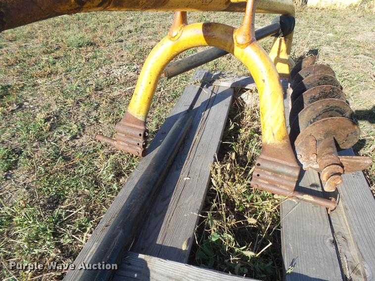 image for item DE9197 Danuser F7-4 post hole auger