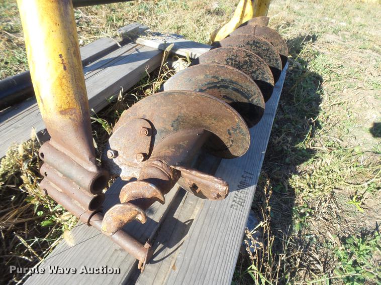 image for item DE9197 Danuser F7-4 post hole auger