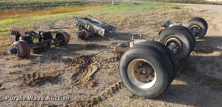 image for item DE9434 (4) tag axles