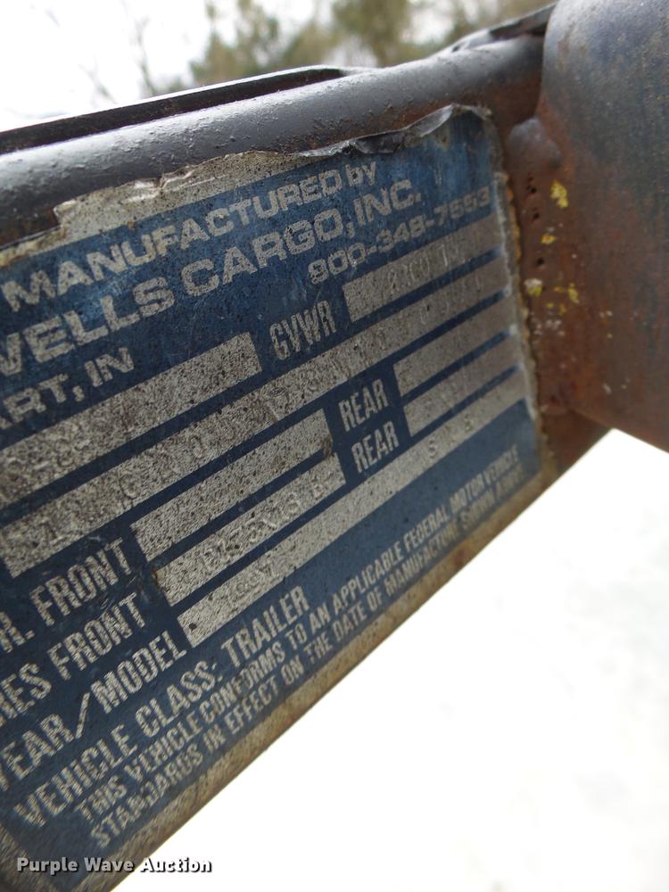 image for item DF9460 1991 Wells Cargo enclosed cargo trailer