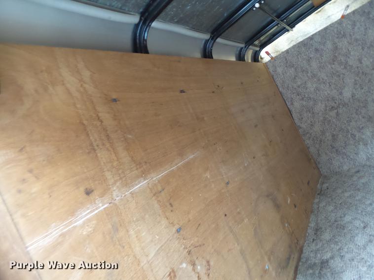 image for item DF9460 1991 Wells Cargo enclosed cargo trailer