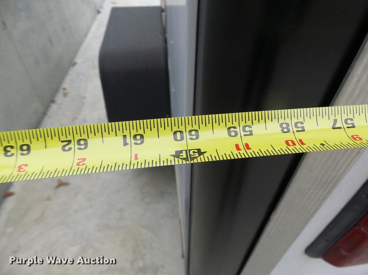 image for item DF9460 1991 Wells Cargo enclosed cargo trailer