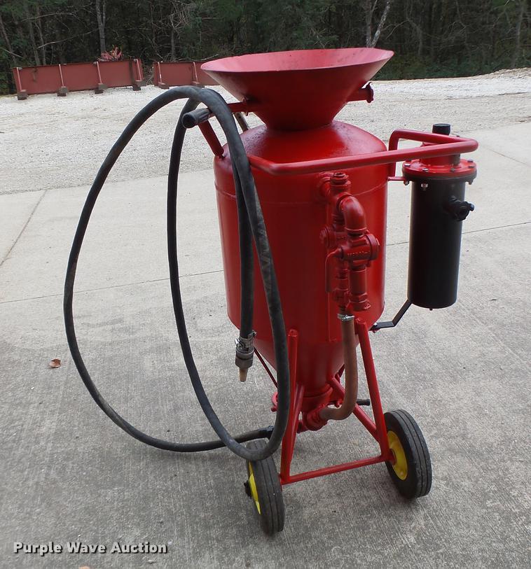 image for item DF9461 National Board Mfg. sandblasting pot