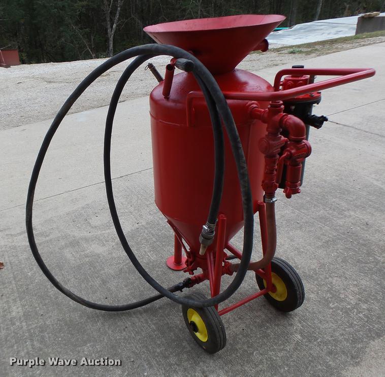 image for item DF9461 National Board Mfg. sandblasting pot