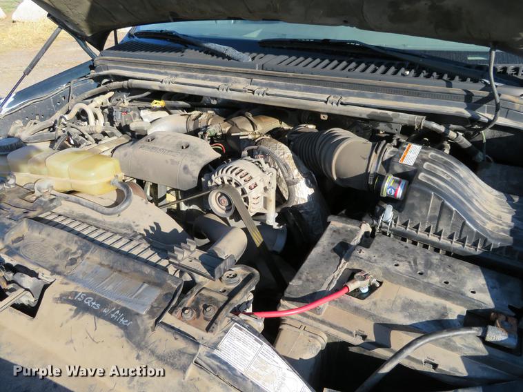 image for item DF9774 2001 Ford F250 Super Duty SuperCab pickup truck