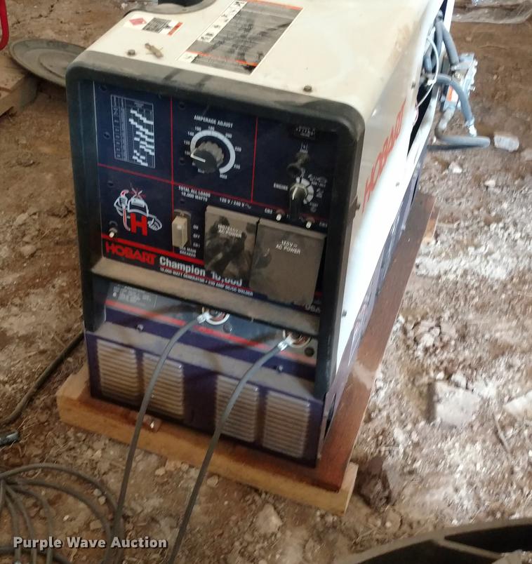 image for item DF9834 Hobart Champion welder/generator