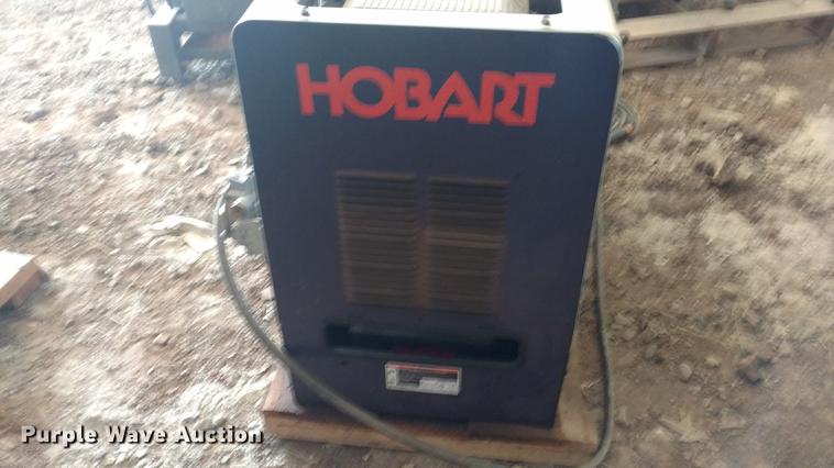 image for item DF9834 Hobart Champion welder/generator