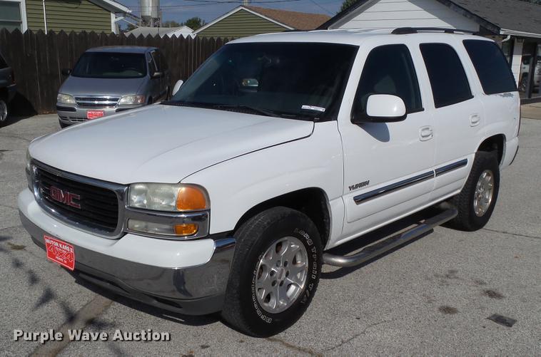 image for item DH9474 2004 GMC Yukon SUV