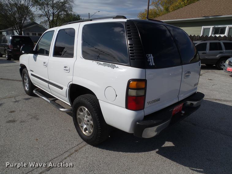image for item DH9474 2004 GMC Yukon SUV