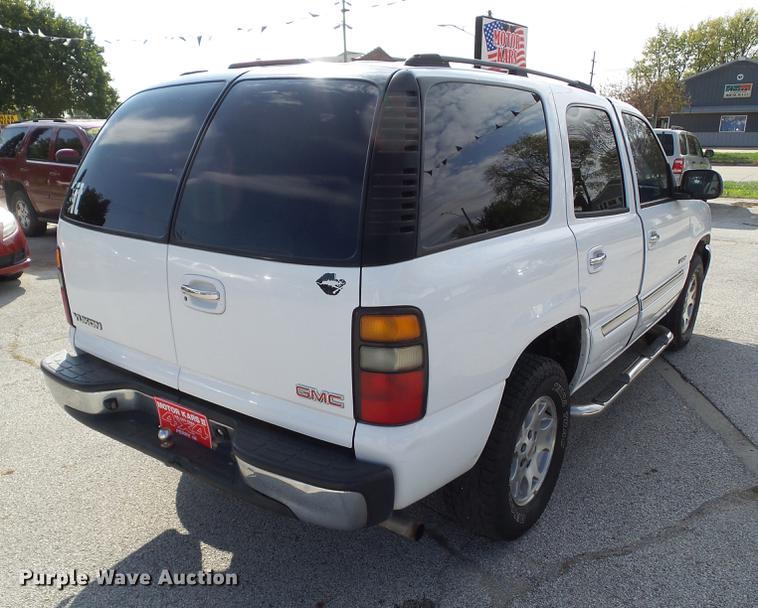 image for item DH9474 2004 GMC Yukon SUV