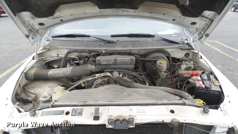 image for item DL9947 2000 Dodge Ram 1500 Quad Cab pickup truck