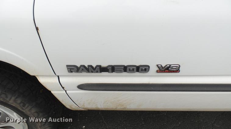 image for item DL9947 2000 Dodge Ram 1500 Quad Cab pickup truck