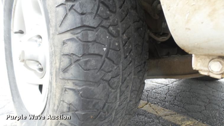 image for item DL9947 2000 Dodge Ram 1500 Quad Cab pickup truck