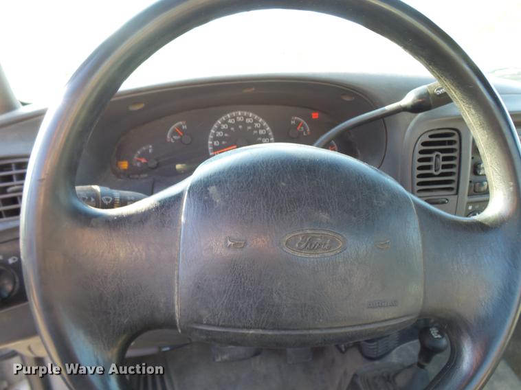 image for item DP9621 2001 Ford F150 pickup truck