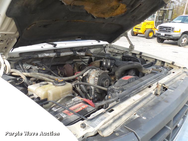 image for item DP9622 1995 Ford F350 flatbed pickup truck