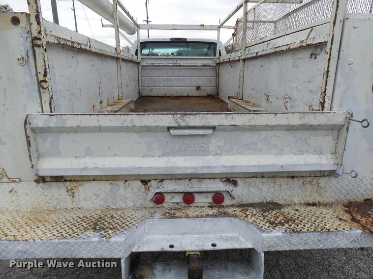 image for item DP9623 1997 Ford F450 Super Duty utility truck