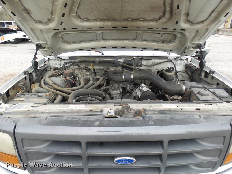 image for item DP9623 1997 Ford F450 Super Duty utility truck