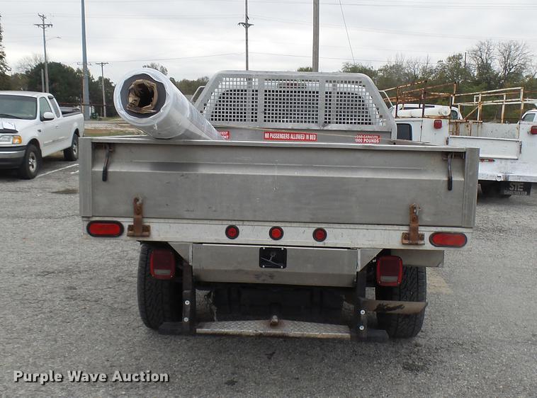 image for item DP9625 2008 Ford F350 Super Duty flatbed pickup truck