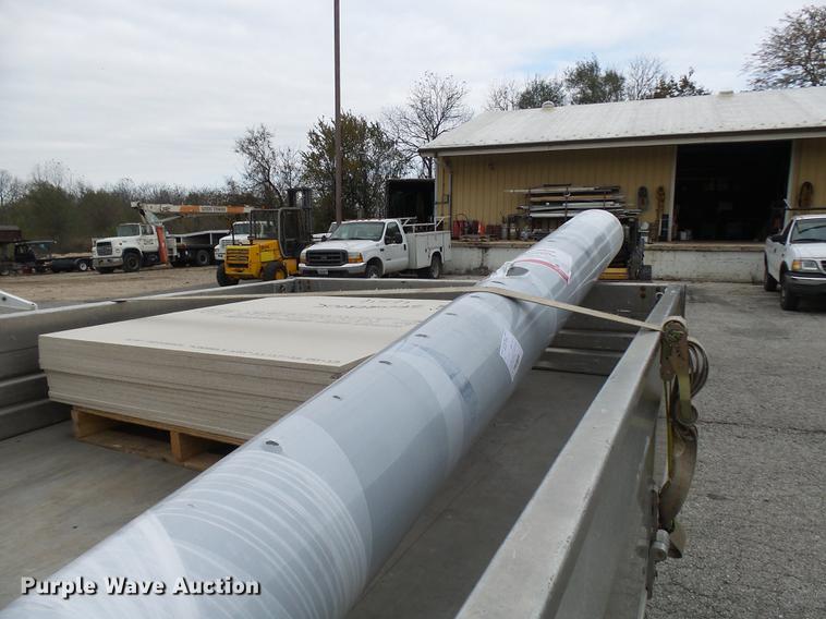 image for item DP9625 2008 Ford F350 Super Duty flatbed pickup truck