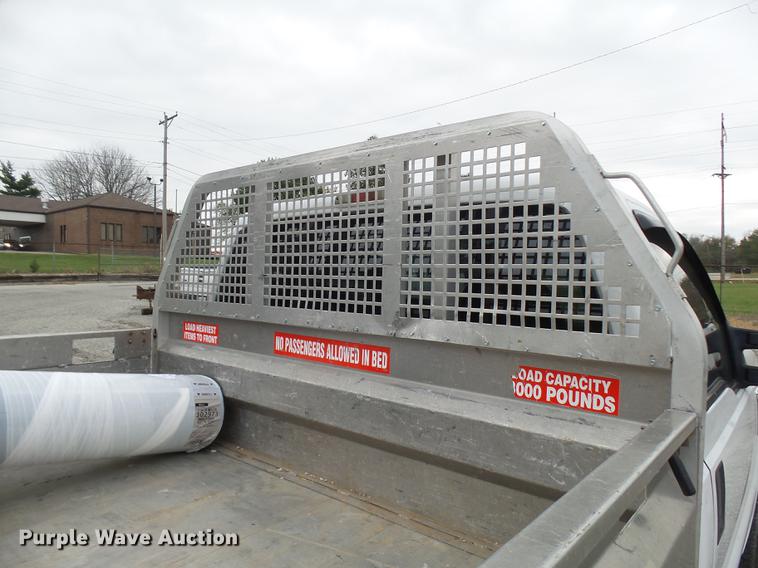 image for item DP9625 2008 Ford F350 Super Duty flatbed pickup truck