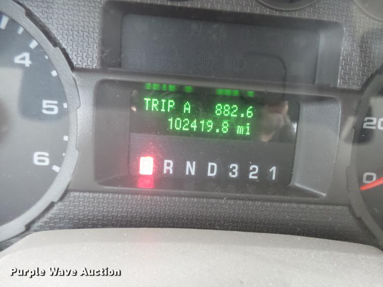 image for item DP9625 2008 Ford F350 Super Duty flatbed pickup truck