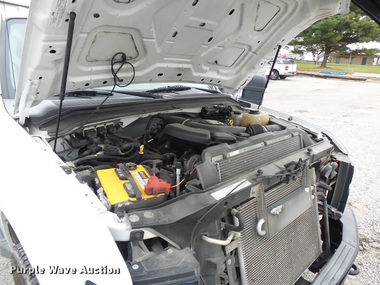 image for item DP9625 2008 Ford F350 Super Duty flatbed pickup truck