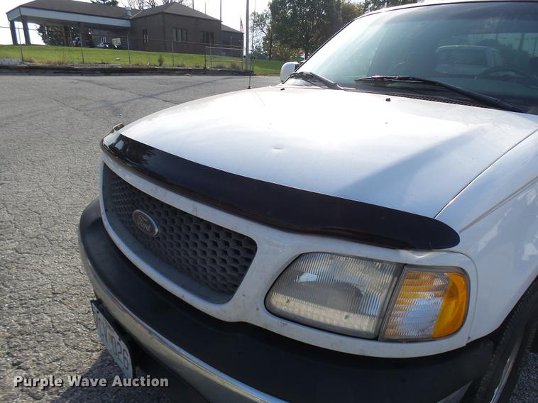 image for item DP9626 2001 Ford F150 SuperCab pickup truck