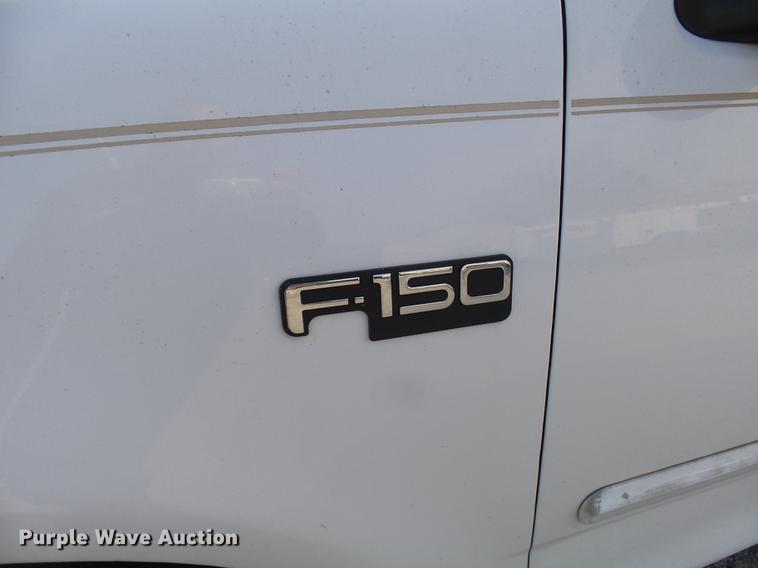 image for item DP9626 2001 Ford F150 SuperCab pickup truck