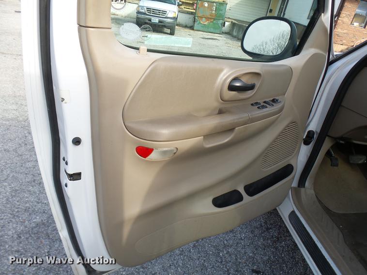 image for item DP9626 2001 Ford F150 SuperCab pickup truck