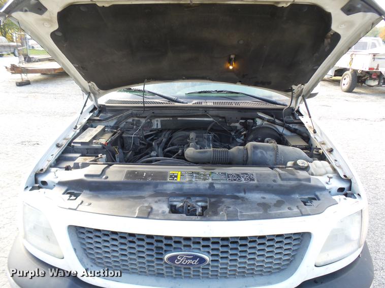 image for item DP9626 2001 Ford F150 SuperCab pickup truck