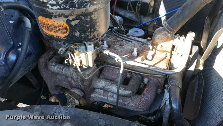 image for item DS9289 1947 Chrysler Windsor