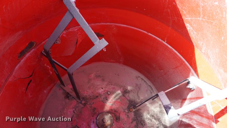 image for item DS9346 Farm Star 580 cement mixer