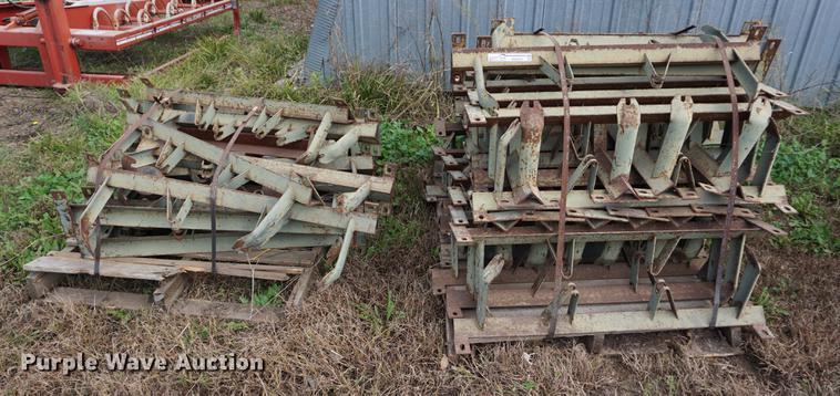 image for item DS9347 Conveyor brackets and rollers