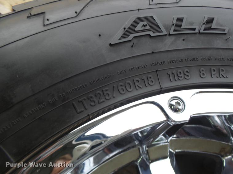 image for item DT9946 (4) Nitto Terra Grappler 325/60R18 tires and wheels