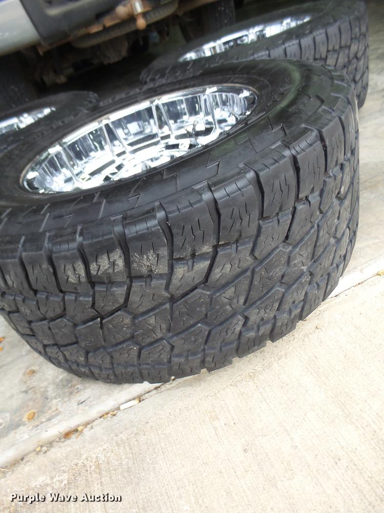 image for item DT9946 (4) Nitto Terra Grappler 325/60R18 tires and wheels