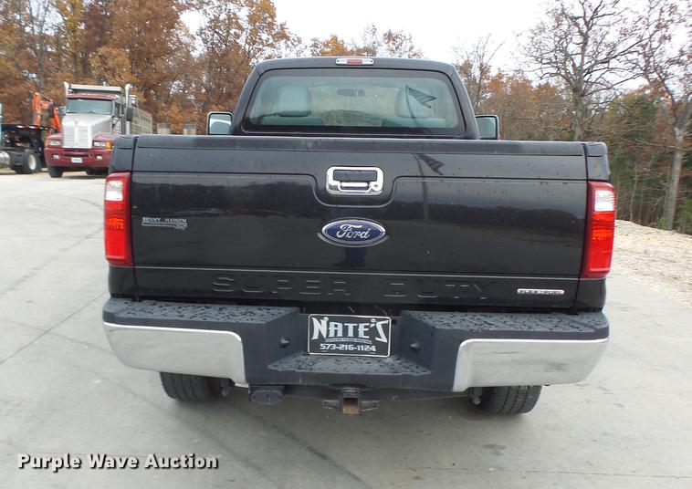 image for item DT9947 2013 Ford F250 Super Duty pickup truck