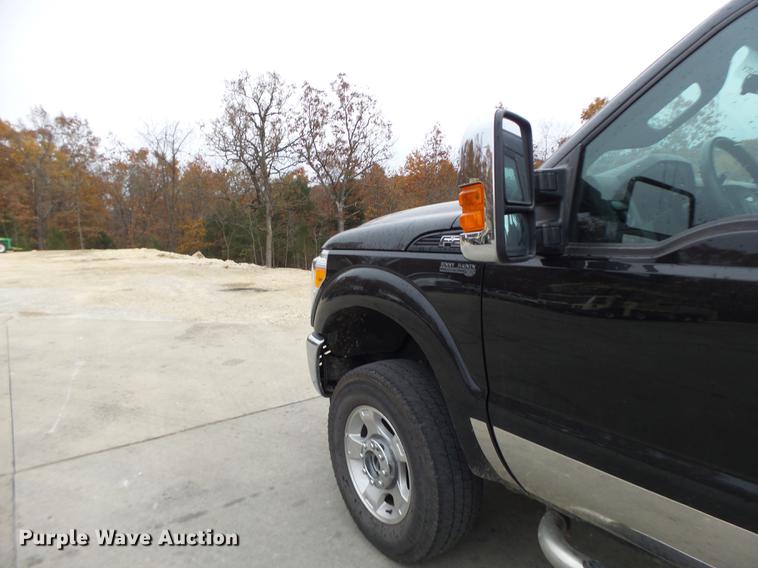 image for item DT9947 2013 Ford F250 Super Duty pickup truck