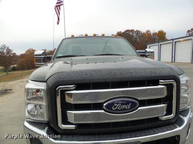 image for item DT9947 2013 Ford F250 Super Duty pickup truck