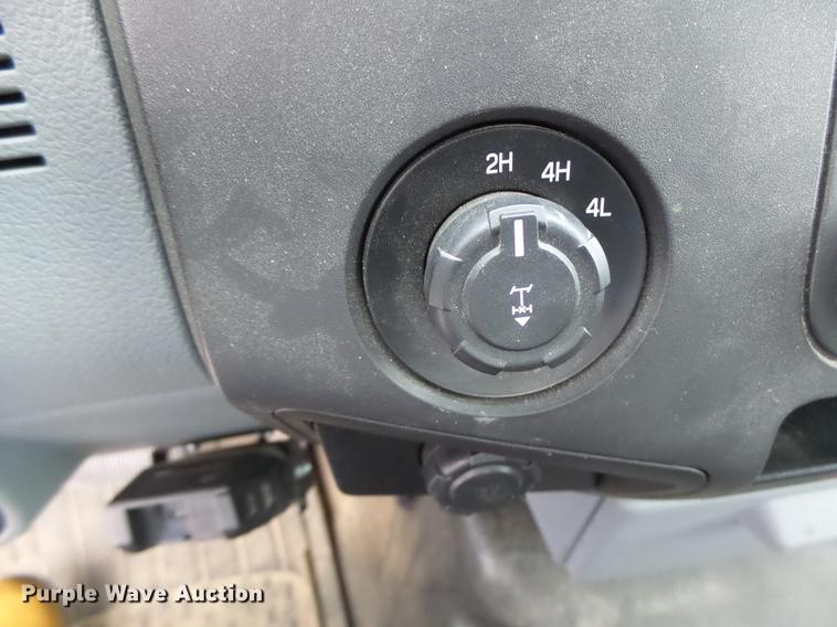 image for item DT9947 2013 Ford F250 Super Duty pickup truck