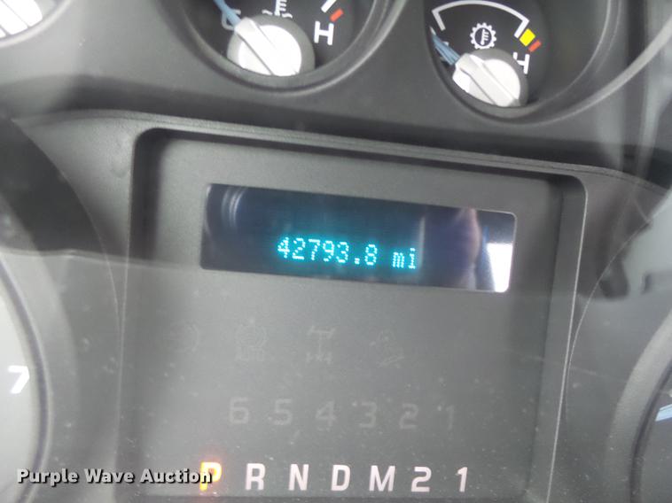 image for item DT9947 2013 Ford F250 Super Duty pickup truck