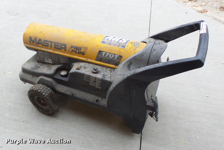 image for item DT9948 2006 Master 170T heater