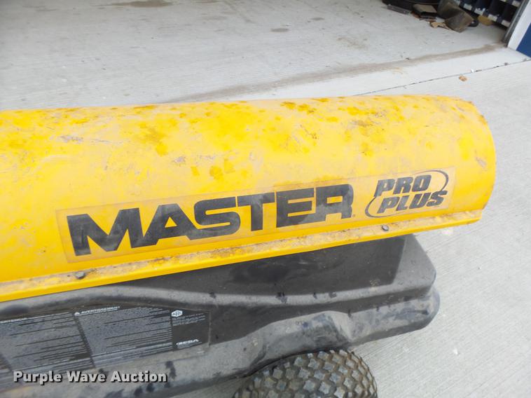 image for item DT9948 2006 Master 170T heater