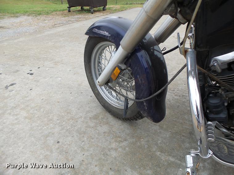 image for item DT9951 2002 Yamaha XVS650 motorcycle