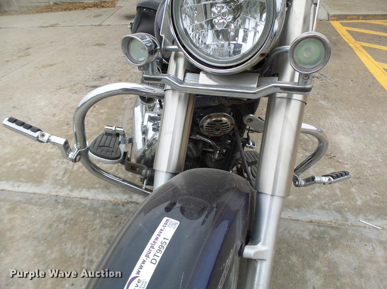 image for item DT9951 2002 Yamaha XVS650 motorcycle