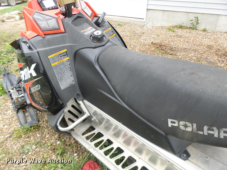 image for item DT9952 2010 Polaris RMK 800 snow mobile